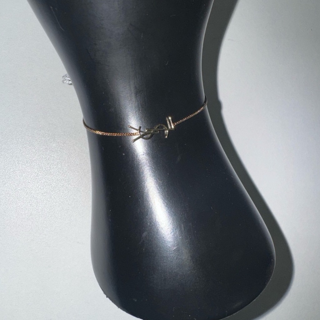 Womens Saint Laurent Bracelet 250$
